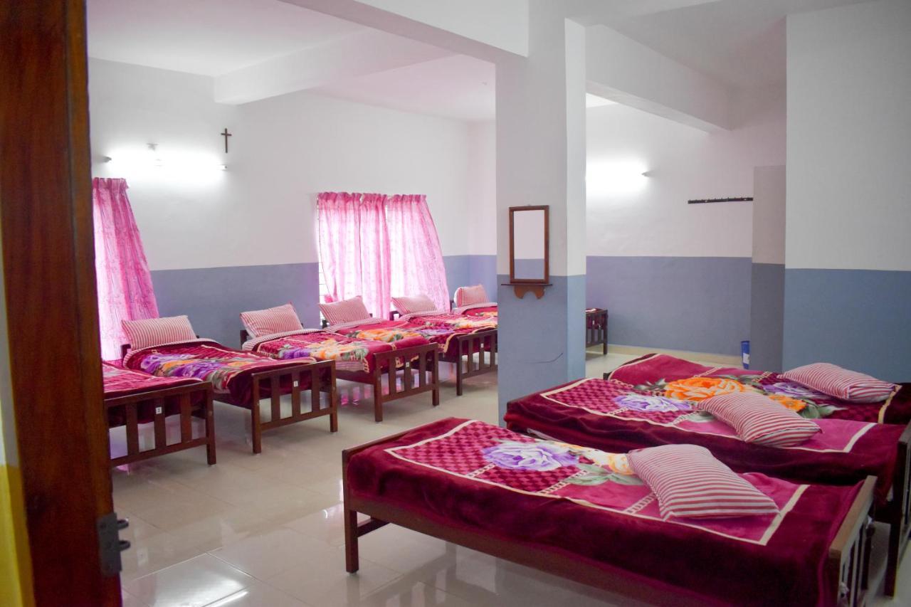 Ac Mist Hotel Munnar Exterior photo