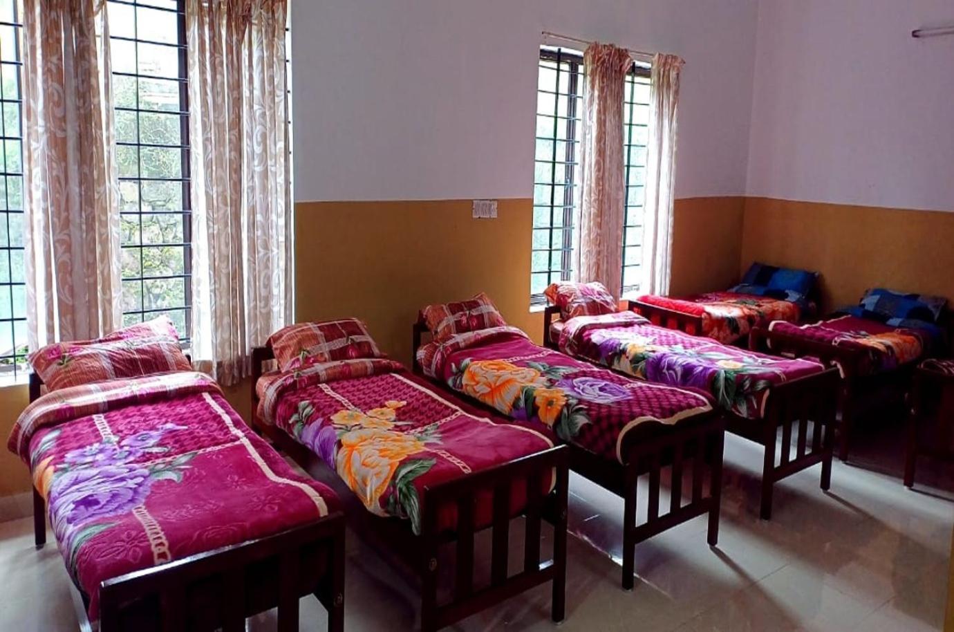 Ac Mist Hotel Munnar Exterior photo