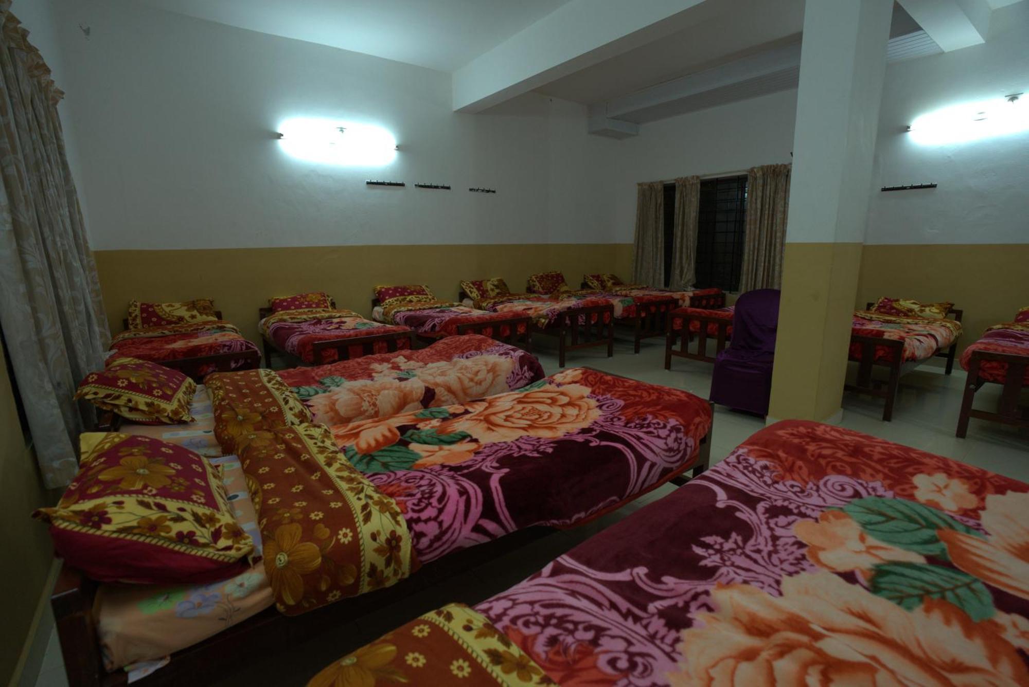 Ac Mist Hotel Munnar Exterior photo