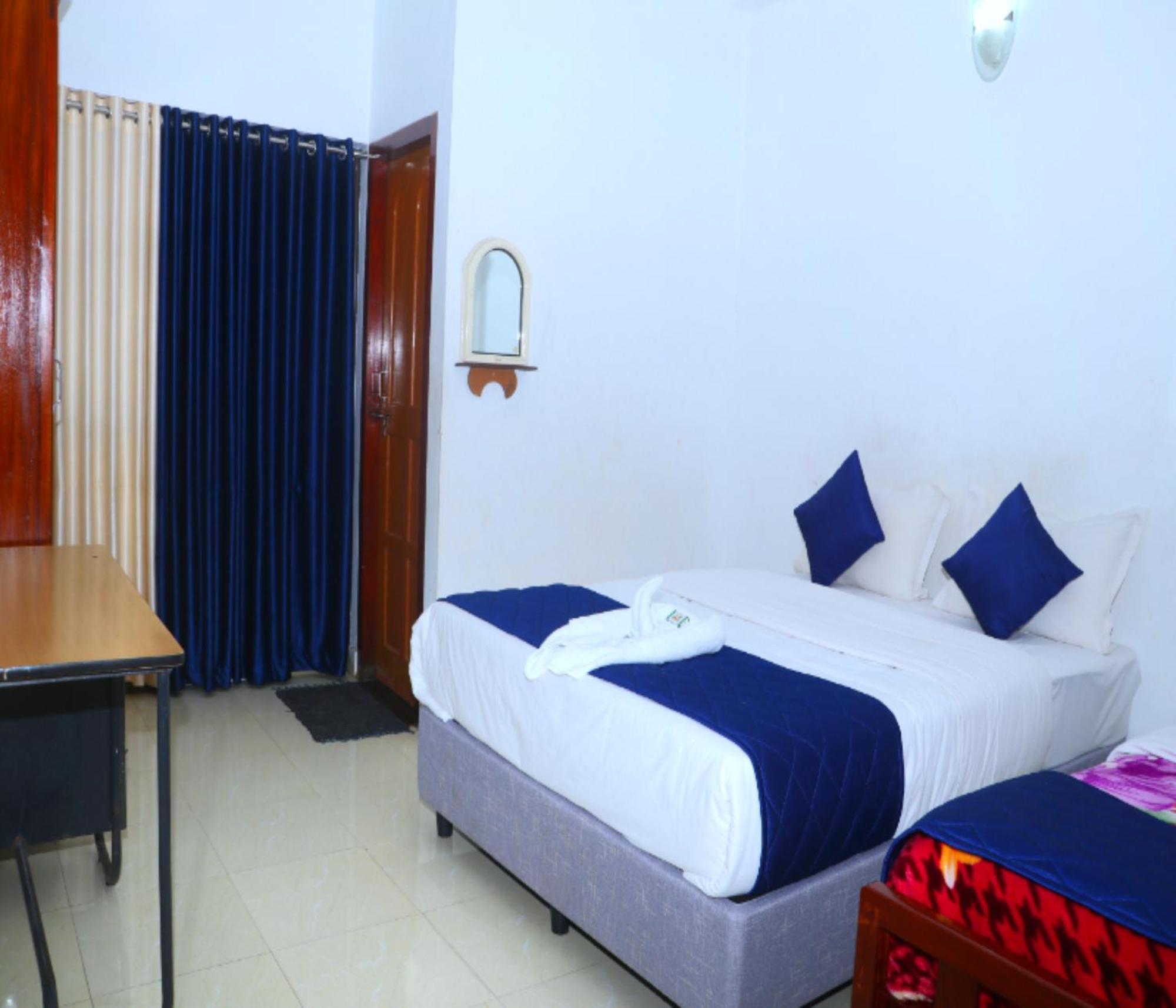 Ac Mist Hotel Munnar Exterior photo