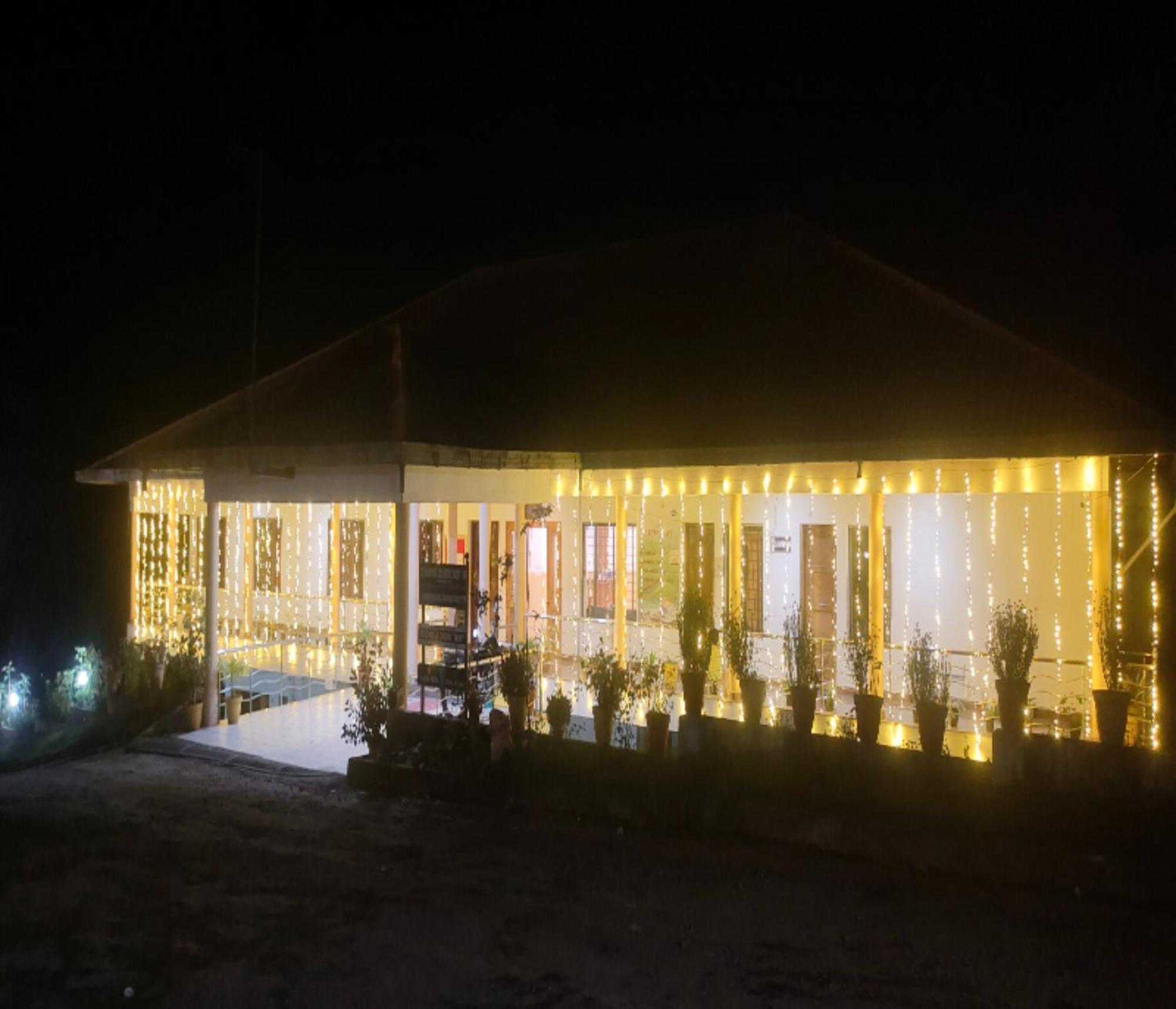 Ac Mist Hotel Munnar Exterior photo