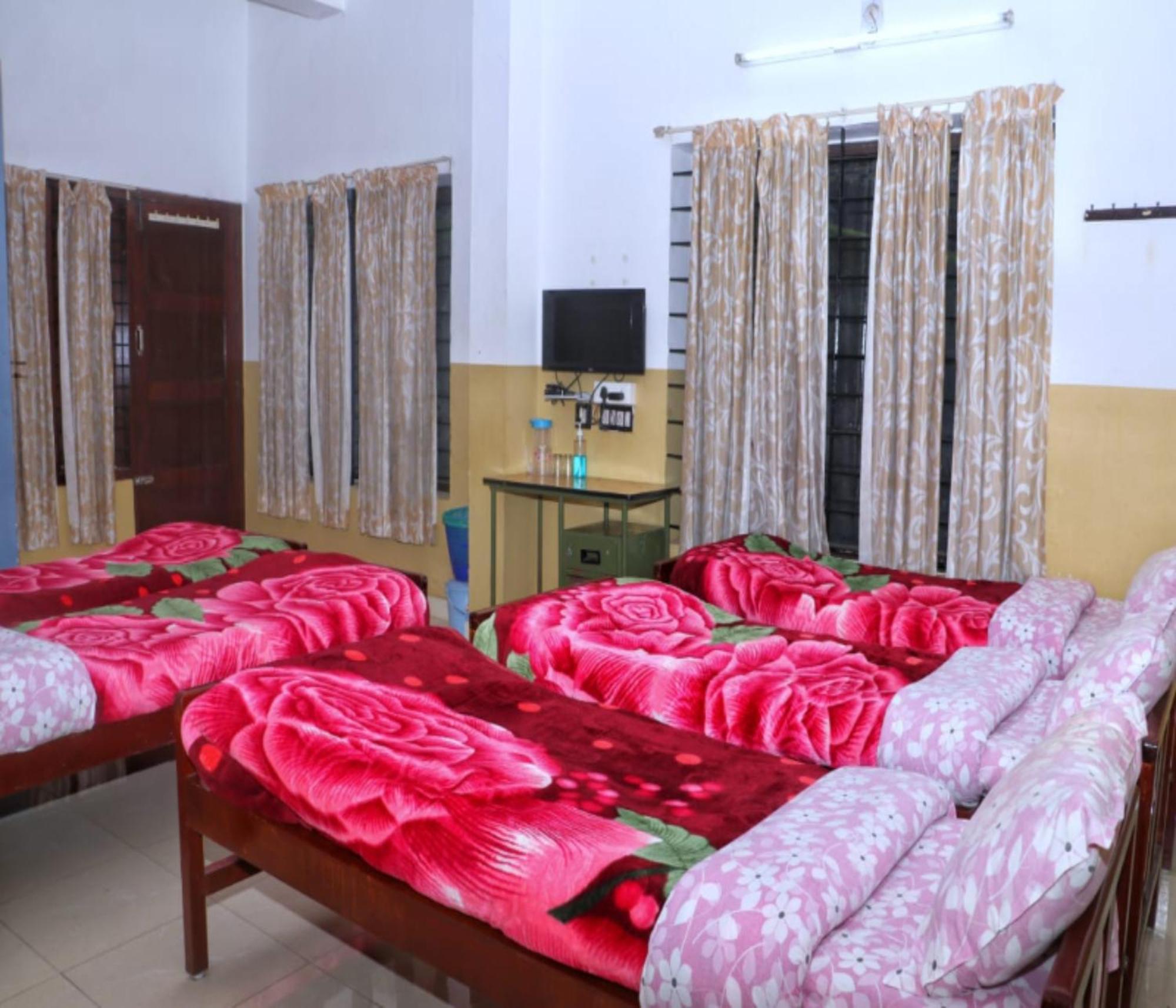 Ac Mist Hotel Munnar Exterior photo