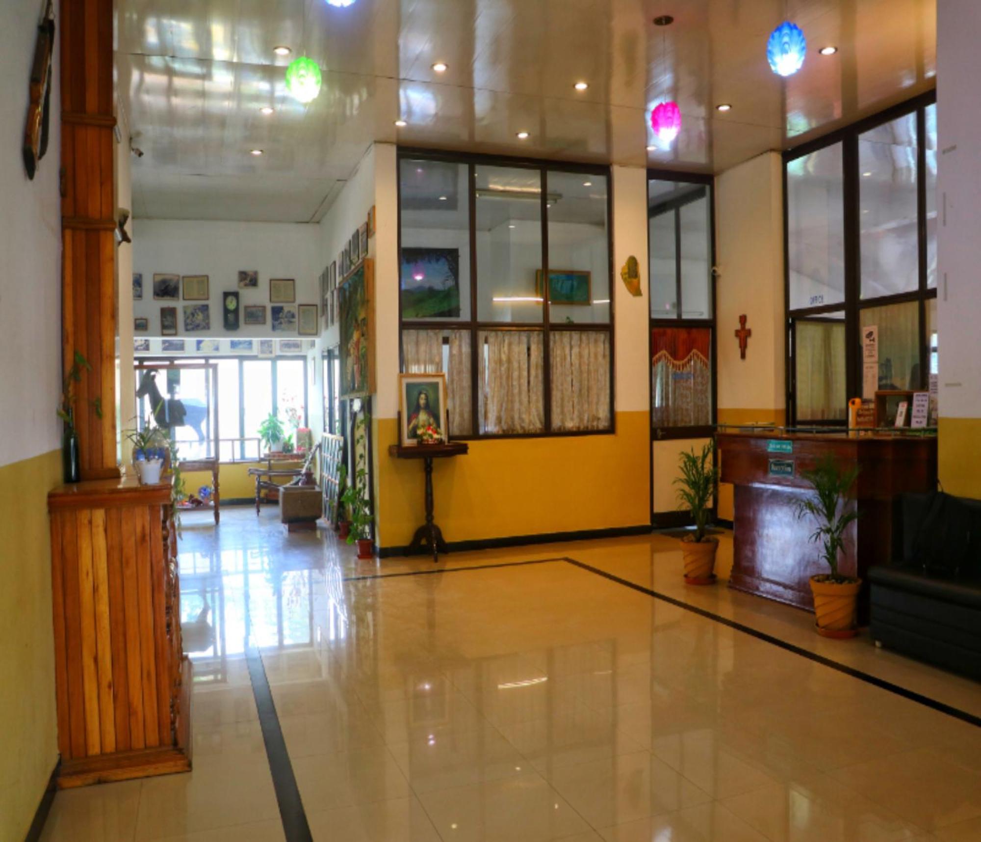 Ac Mist Hotel Munnar Exterior photo
